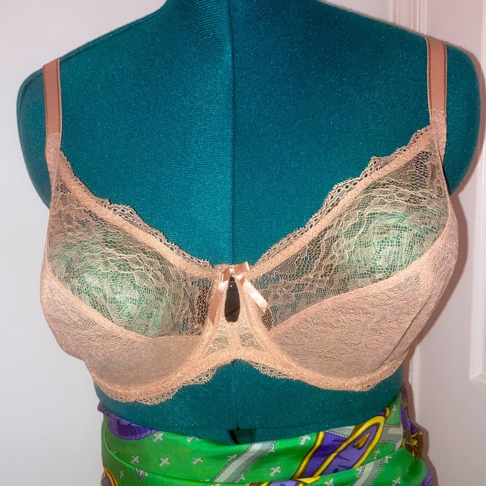 Freya Lace Underwire Bra in Peach/Nude US 36 I